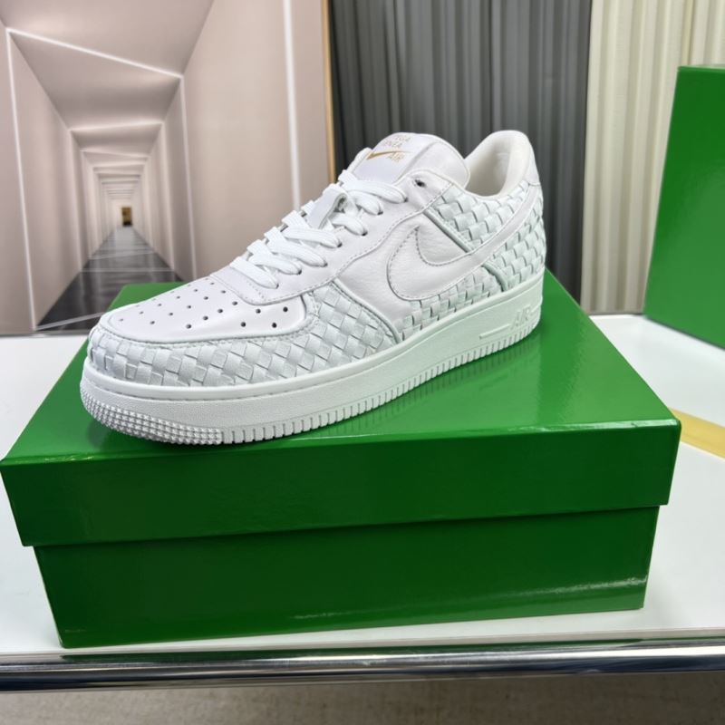 bo*te*ga Ve*ne*ta casual shoes